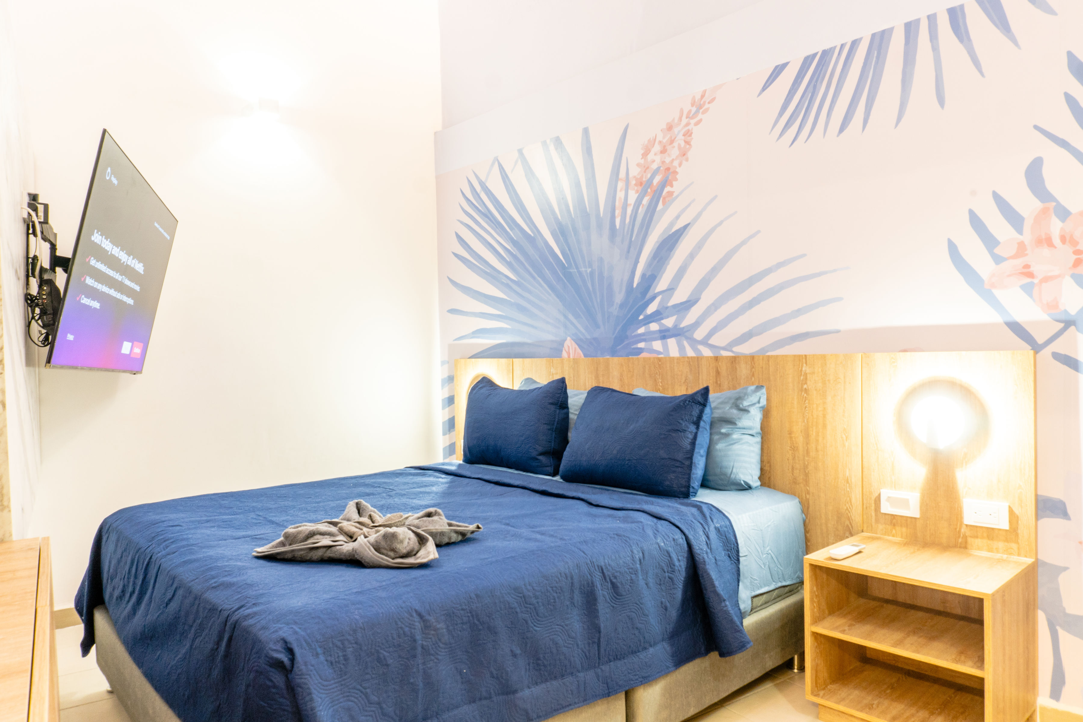 Center Suites — bedroom